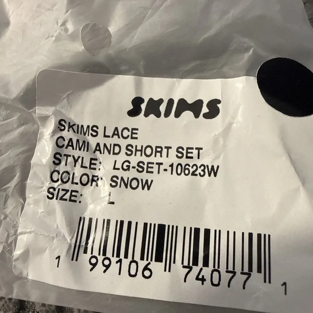 Skims Lace Cami And Short Set, Snow, Large - Picture 2 of 7